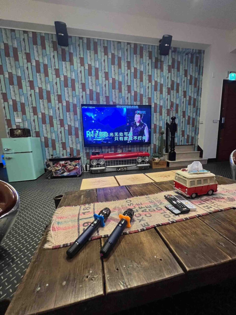 搖滾狂巢民宿