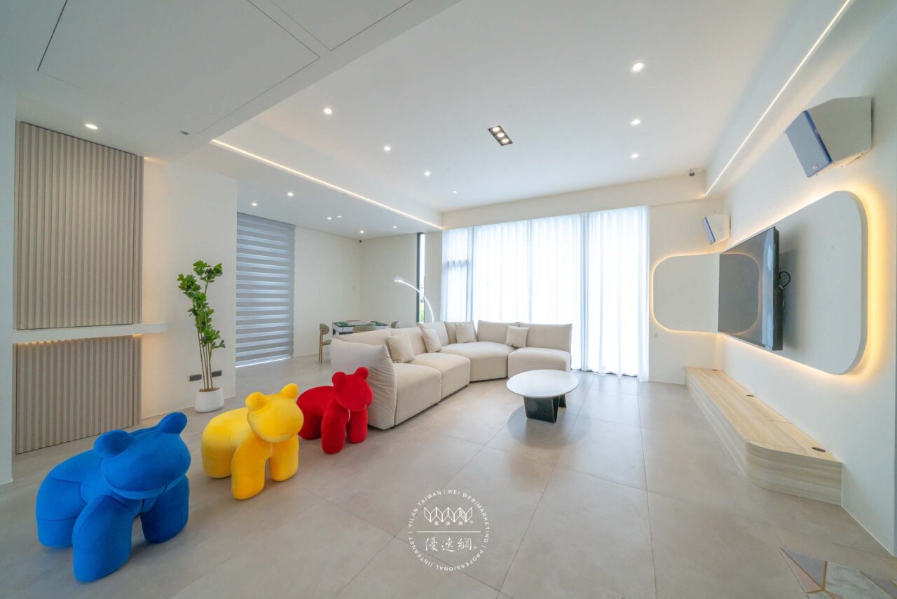 H Villa