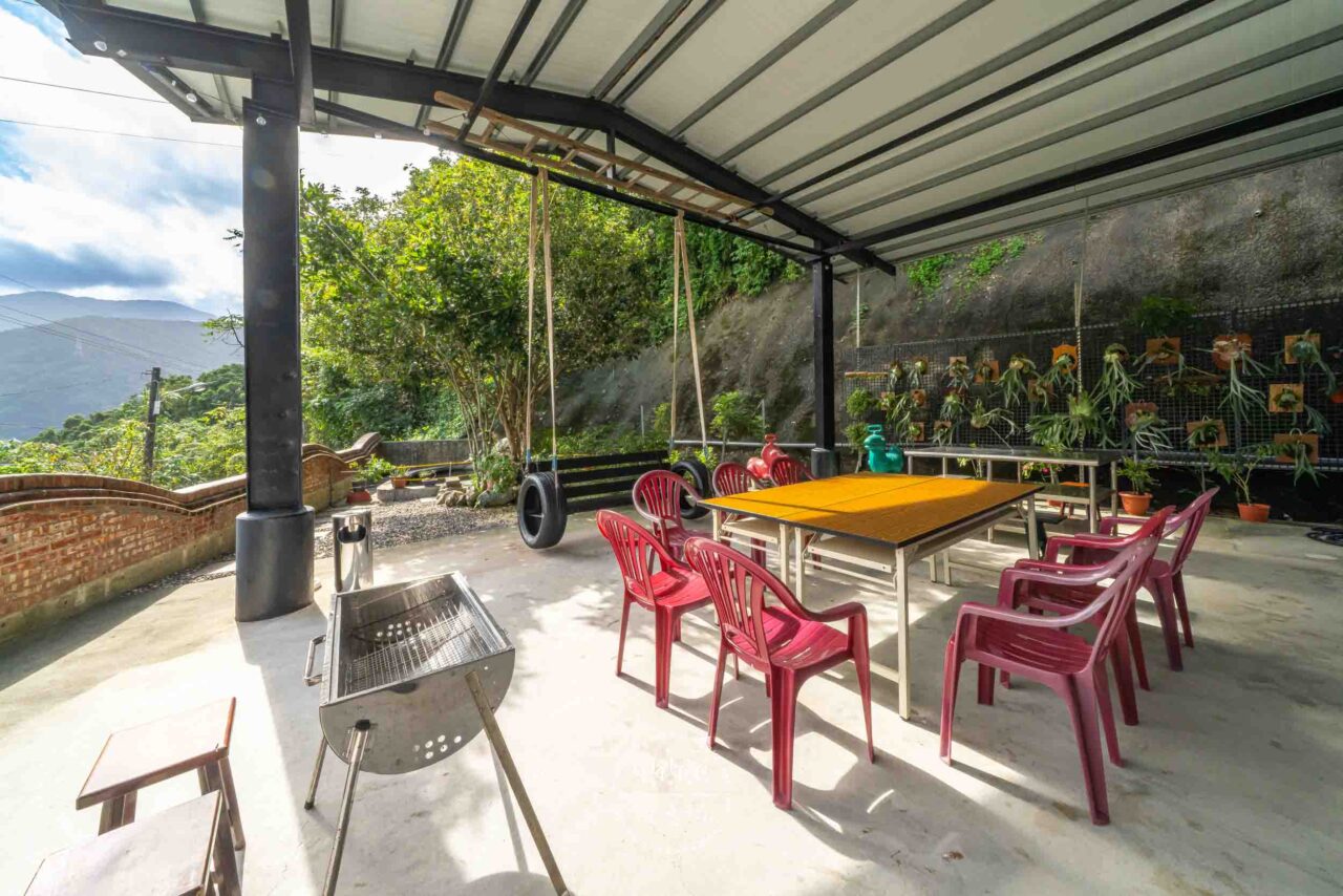 梅山九九景觀民宿