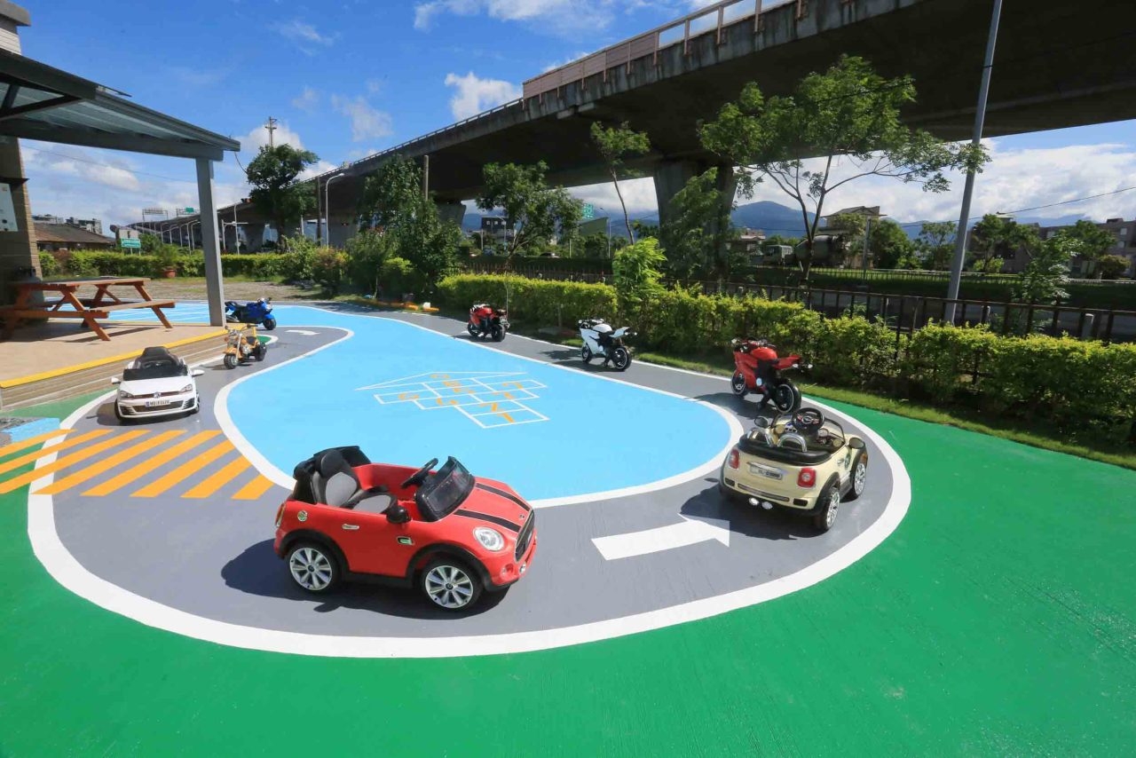 丹妮亞庭園民宿